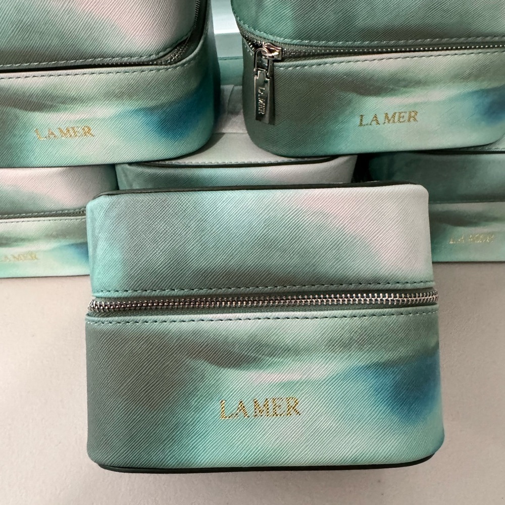 LA MER TRAIL CASE